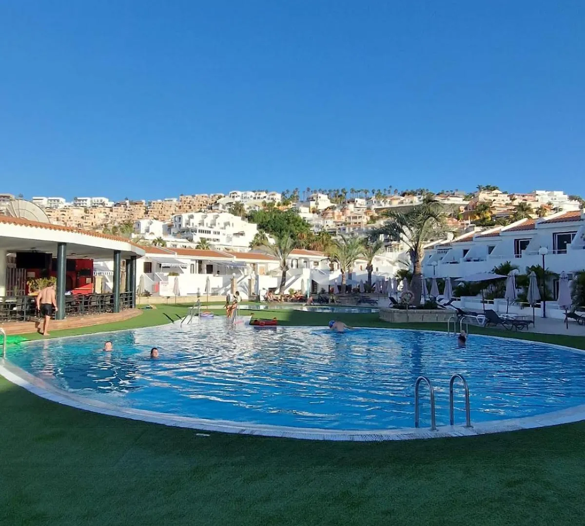 Lovely Sunny Apartment Costa Adeje